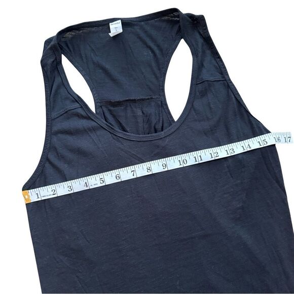 Marika Megan Yoga Pleated Back Tank Black Size Large NWT - Picture 10 of 16